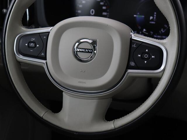 Volvo XC60 2.0 Recharge T6 AWD Business Pro | Panoramadak | Leder | Camera | Carplay | Navigatie | Full LED | Cruise control | Parkeerverwarming | PHEV | Plug In