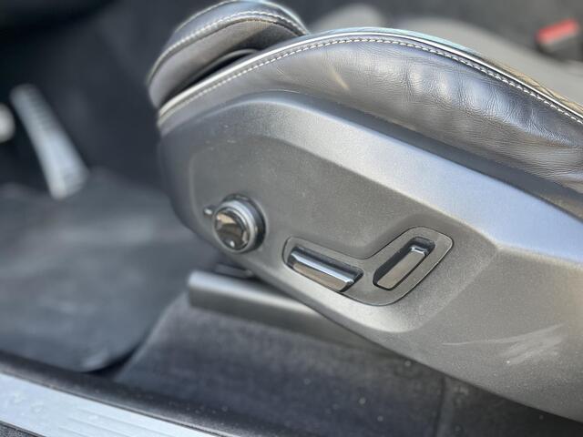 Volvo XC60 B4 AWD R-Design