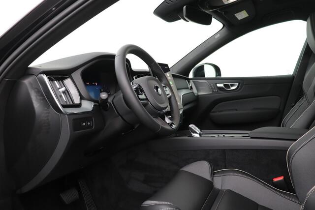 Volvo XC60 T6 Plug-in hybrid Plus Black Edition | FACELIFT | MY2026! | Luchtvering | Head-Up | 360° Camera | ACC - MM prive