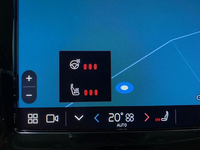 Volvo XC60 2.0 T8 Plug-in hybrid AWD Ultra Black Edition Luchtvering Panorama Trekhaak Harman Kardon 360º view 21inch Memo Stoelen Leer Apple CarPlay