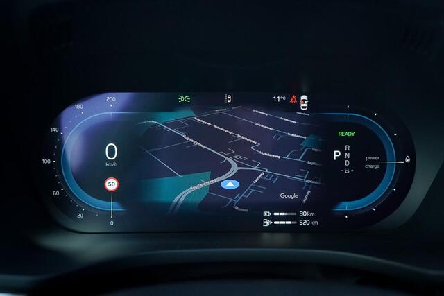 Volvo XC60 2.0 T6 Plug-in hybrid AWD Inscription / Pano / Trekhaak / Stoel&Stuurwielverwarming