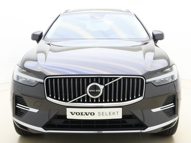 Volvo XC60 T8 455pk AWD Plus Bright / Luchtvering / Stoelventilatie / Harman en Kardon audio / Rondomzicht camera / Panorama dak /