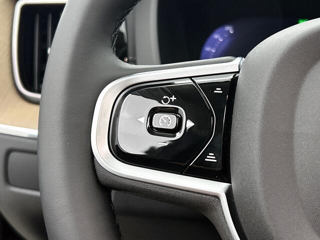 Volvo XC60 Ultra Bright Recharge Plug-In Hybrid AWD | Panorama dak | Bowers