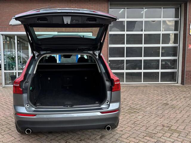 Volvo XC60 2.0 T5 AWD Momentum Pro | Cruise Control | Camera | Stoelverw. | Climate Control | Apple/Android | Etc.