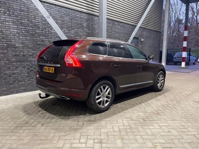 Volvo XC60 D4 Summum | Panoramadak | ACC | Trekhaak | Leder | Camera | Stoelverwarming