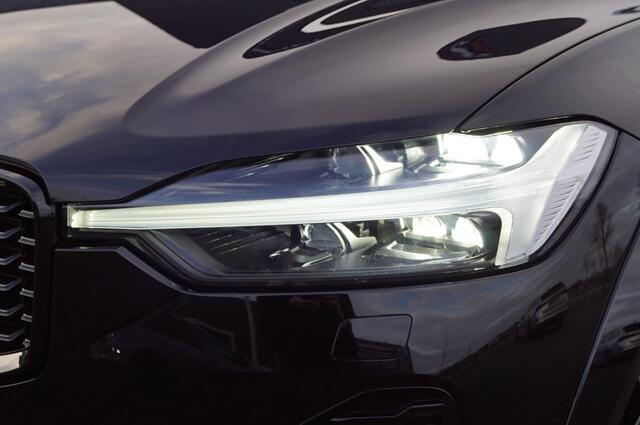 Volvo XC60 Recharge T8 AWD Polestar Engineerd 455pk/ Panodak/Leer/Head-up/ 22 Inch LM