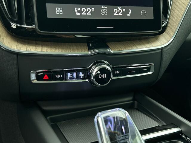 Volvo XC60 T6 Plus Dark Recharge | Head-Up | Panoramadak | Getint glas