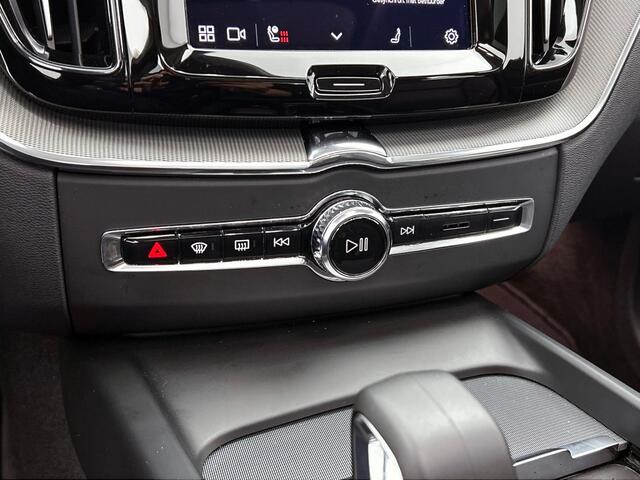 Volvo XC60 2.0 T6 AWD Plus Dark | Trekhaak | 360° Camera |