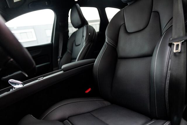 Volvo XC60 T8 Ultra Black Edition AWD Facelift | Massage | Luchtvering | B&
