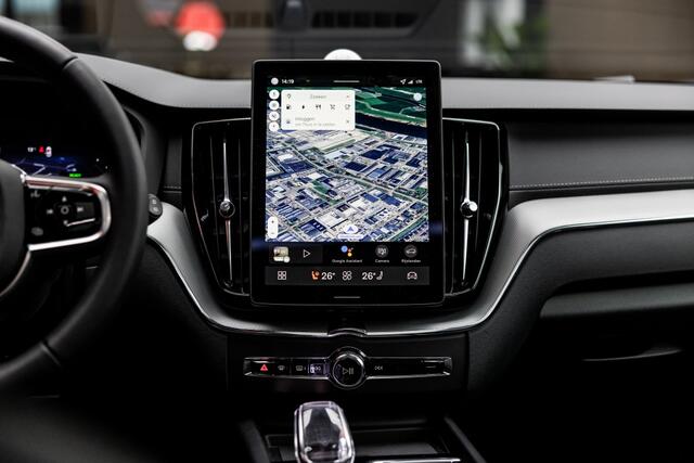 Volvo XC60 T8 Ultra Black Edition AWD Facelift | Massage | Luchtvering | B&