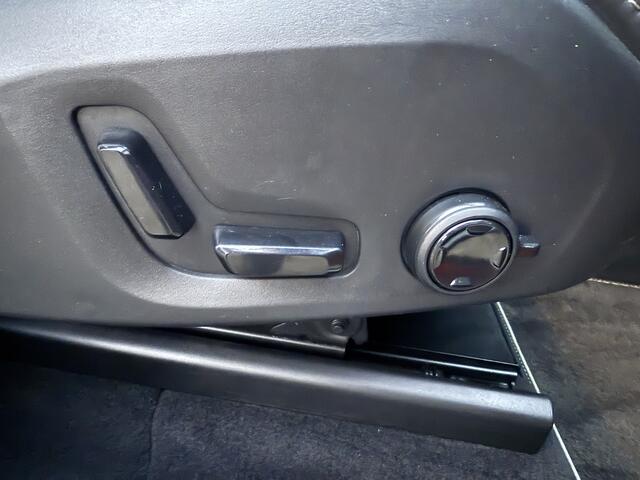 Volvo XC60 2.0 T8 Twin Engine AWD R-Design Automaat Polestar/Schuifdak