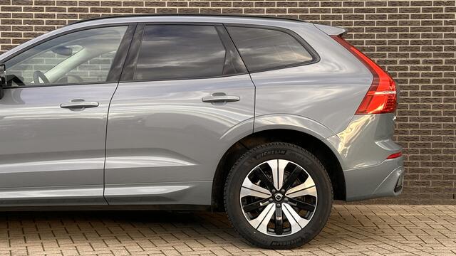 Volvo XC60 2.0 T8 Plug-in hybrid AWD Plus Dark | Panorama | Google Maps | Camera | Leder