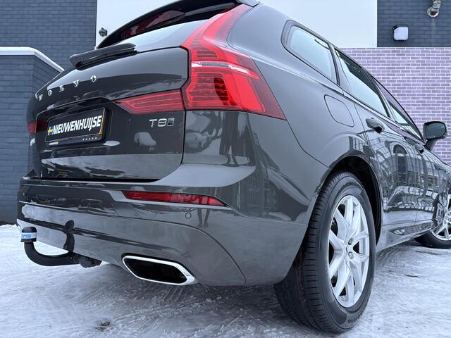 Volvo XC60 2.0 T8 Twin Engine AWD Momentum | Luchtvering | Trekhaak | Carplay/android auto | parkeersensoren V+A | Leder | Schuif/kantel panoramadak |