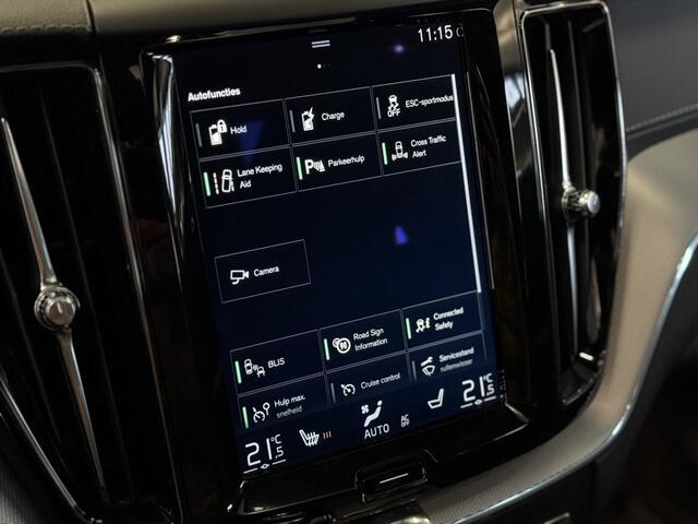 Volvo XC60 T8 408PK AWD / R-Design / LED