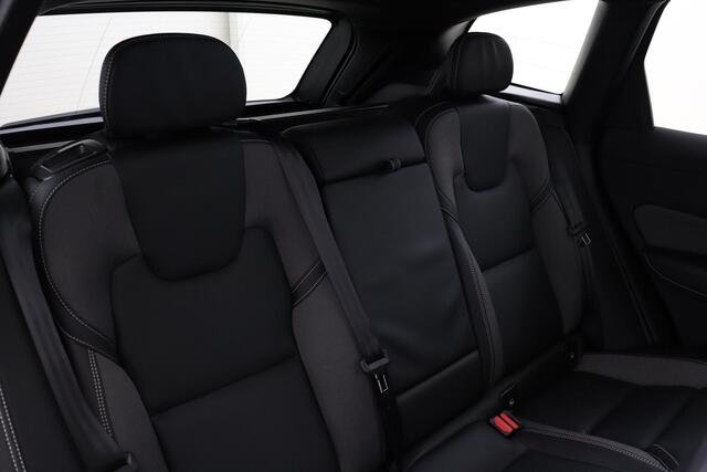 Volvo XC60 T6 PLUG-IN HYBRID AWD ULTRA BLACK EDITION -PANO.DAK|BOWERS&WILKINS|360°CAM|PRIVACY.GLAS|HEAD-UP DISP.|21"