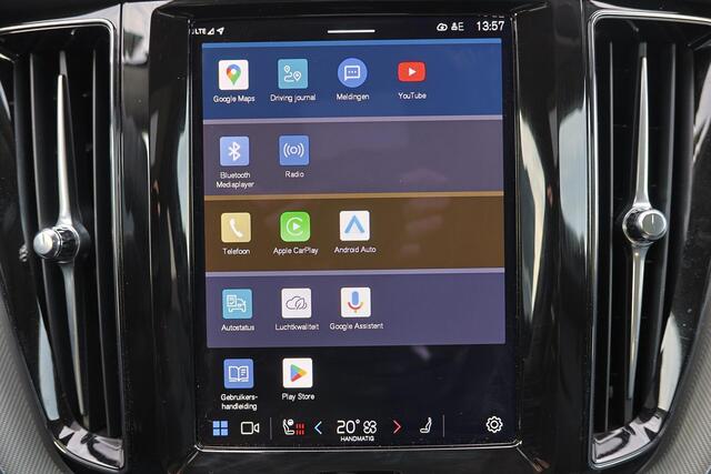 Volvo XC60 T6 Recharge AWD Plus Bright - Panorama/schuifdak - IntelliSafe Assist & Surround - 360º Camera - Harman/Kardon audio - Adaptieve LED koplampen - Verwarmde voorstoelen, stuur & achterbank - Parkeersensoren voor & achter - Elektr. bedienb. voorstoelen met g