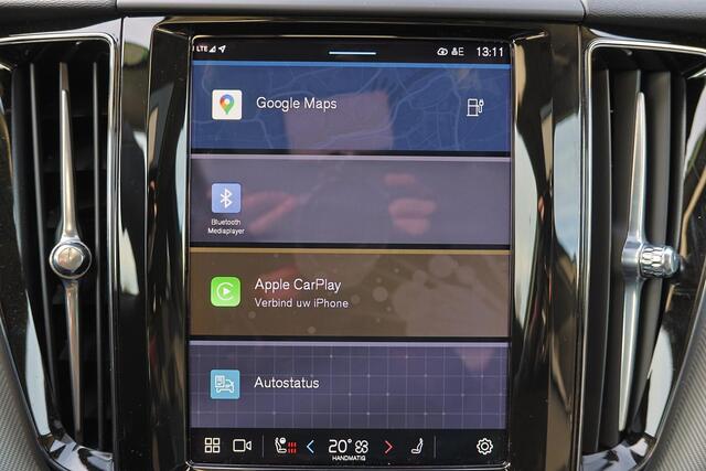 Volvo XC60 T6 Recharge AWD Plus Dark - Panorama/schuifdak - IntelliSafe Assist & Surround - 360º Camera - Verwarmde voorstoelen, stuur & achterbank - Parkeersensoren voor & achter - Elektr. bedienb. voorstoelen met geheugen - Draadloze tel. lader - Extra getint glas