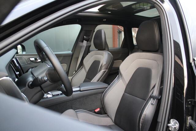 Volvo XC60 2.0 T6 Plug-in hybrid AWD Plus Dark - ACC - 360 Camera - Pano - H&K - Stoel/Stuurverwarming - Memory - BLIS - Keyless - Rijklaar