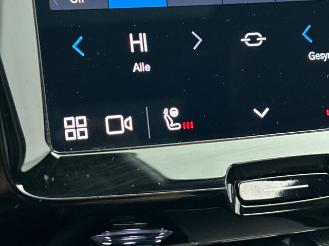 Volvo XC60 2.0 T6 AWD Plus Black Edition | Panorama dak | Blis | Rijklaar!