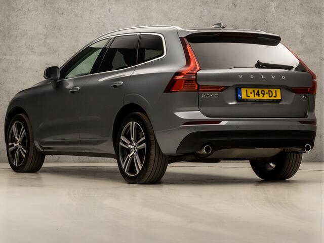 Volvo XC60 2.0 B5 AWD Inscription Sport 251Pk Automaat (APPLE CARPLAY, GROOT NAVI, STUUR/STOELVERWARMING, MEMORY SEATS, LEDER, CAMERA, ADAPTIVE CRUISE, TREKHAAK ELEKTRISCH, KEYLESS, NIEUWE APK, NIEUWSTAAT)