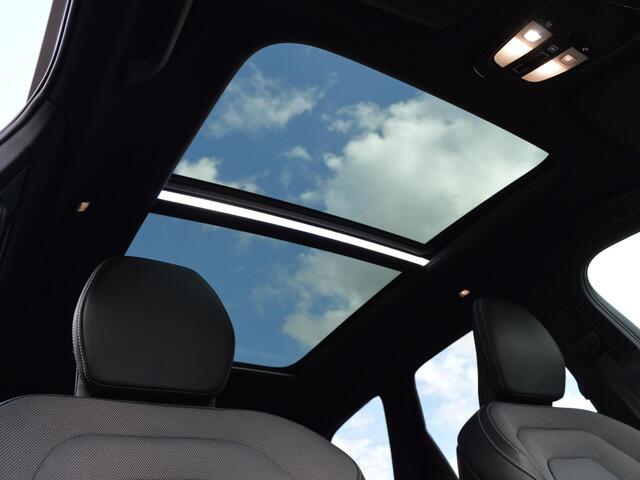 Volvo XC60 2.0 T6 Plug-in hybrid AWD R-Design