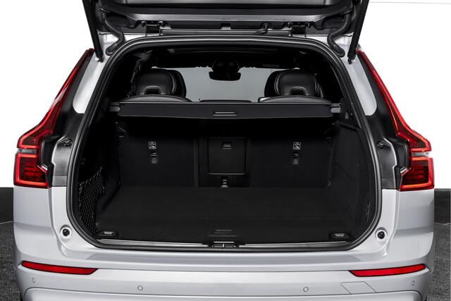 Volvo XC60 2.0 T8 Plug-in hybrid AWD Ultra Black Edition Facelift | Luchtvering | Harmon Kardon | S/K Panodak | Dig.Cockpit | Adapt.Cruise | Stoel-+Stuurverw. | 360 Camera | NAV+App.Connect | Auto.Airco | LM 21" | 5090