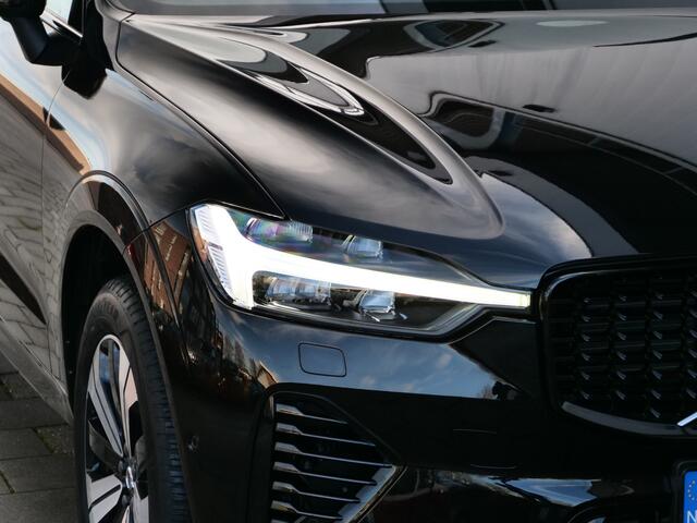 Volvo XC60 2.0 T6 Plug-in hybrid AWD Plus Dark 350 Pk Automaat Navi / Leer / Pano-dak / Apple Carplay / DAB / Stoelverwarming