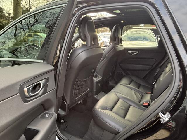 Volvo XC60 T8 408pk AWD R-Design Pano 360 Pilot Assist