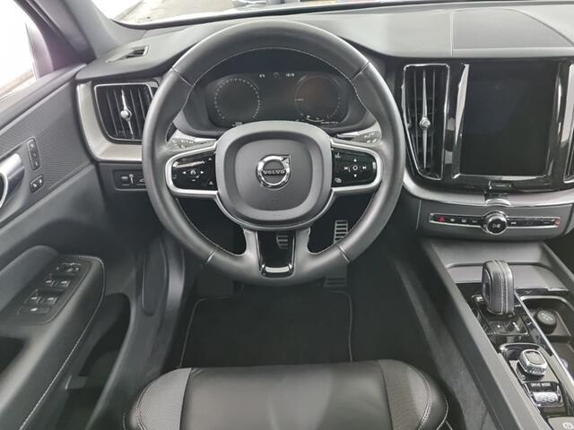 Volvo XC60 2.0 Recharge T6 AWD R-Design PANO | VOL LEER | MEMORY | PILOT + ACC