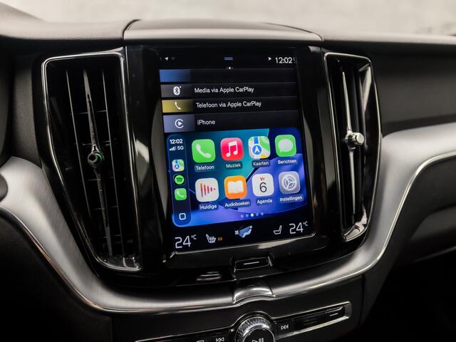 Volvo XC60 2.0 T8 Twin Engine AWD Inscription 391Pk Automaat (PANORAMADAK, LUCHTVERING, APPLE CARPLAY, GROOT NAVI, ELEK SPORTSTOELEN, LEDER, ZWART HEMEL, STOELVERWARMING, GETINT GLAS, NIEUWSTAAT)