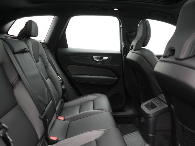 Volvo XC60 T6 AWD Plus Dark LONG RANGE Plug In Hybrid 350pk Dealer O.H PHEV | Panodak | Adaptive Cruise | 360 Camera | Lederen Sportstoelen Memory & Verwarmd | Keyless | Apple Carplay | Pilot Assist | Blis | Virtual | Google Maps | DAB |