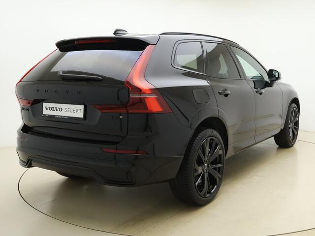 Volvo XC60 T6 350pk AWD Ultra Black Edition / Luchtvering / Bowers&Wilkins Audio / Ventilatie / Massage / 21'' / Extra Getint Glas /