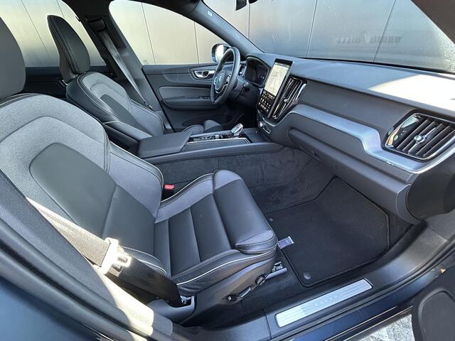 Volvo XC60 2.0 T6 Plug-in hybrid AWD Plus Black Edition