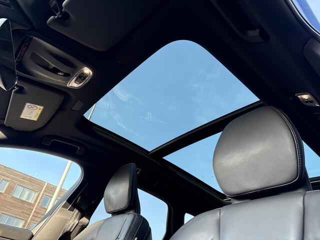 Volvo XC60 2.0 T6 Plug-in hybrid AWD R-Design | Wegklapbare Trekhaak | Elektrisch schuif-/kanteldak | ACC | Leder | Stoel- Verwarming & Ventilatie | Memory Seats | 360 Camera