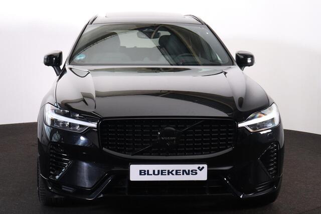 Volvo XC60 T8 Recharge AWD Ultra Black Edition - Luchtvering - Panorama/schuifdak - IntelliSafe Assist & Surround - 360º Camera - Bowers & Wilkins audio - Adaptieve LED koplampen - Verwarmde voorstoelen, stuur & achterbank - Parkeersensoren voor & achter - Elektr. b