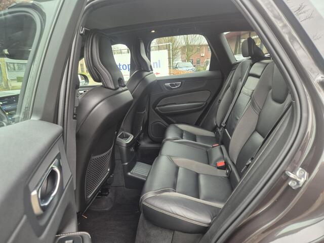 Volvo XC60 2.0 T6 Plug-in hybrid AWD R-Design Trekhaak/Panodak/HarmanKardon etc.