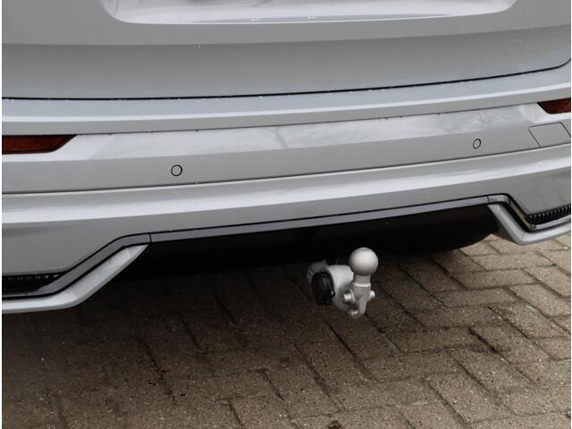 Volvo XC60 T6 AWD Plus Dark MY26 | Pano HeadUp Trekhaak 20'' Harman Kardon