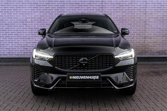 Volvo XC60 T8 Plug-in hybrid AWD Plus Black Edition | Adaptieve Cruise Control | Panoramadak | Stoel-/Stuur-/Voorruitverwarming | Dodehoek Detectie | 360° Parkeercamera | Harman Kardon Audio |