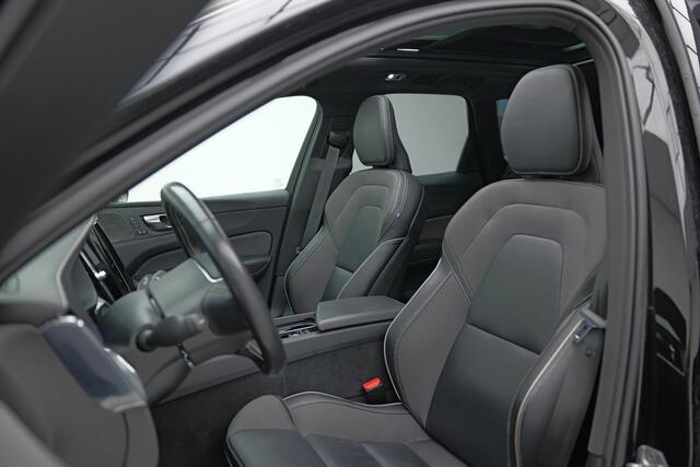 Volvo XC60 2.0 Recharge T8 AWD R-Design |Bomvoll|Pano|360 Camera|Luchtvering|Trekhaak|H&K|HUD|