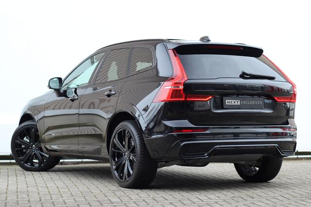 Volvo XC60 2.0 T6 Plug-in hybrid AWD Plus Black Edition R-Design | Nieuw | Pano | Head-up | ACC