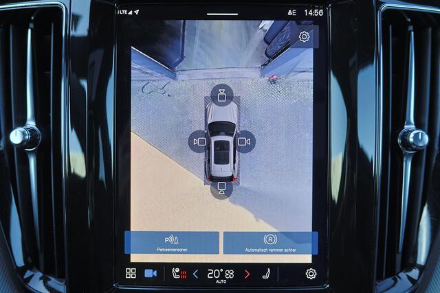 Volvo XC60 T8 Recharge AWD Ultra Black Edition - Luchtvering - Panorama/schuifdak - IntelliSafe Assist & Surround - 360º Camera - Bowers & Wilkins audio - Adaptieve LED koplampen - Verwarmde voorstoelen, stuur & achterbank - Parkeersensoren voor & achter - Elektr. b