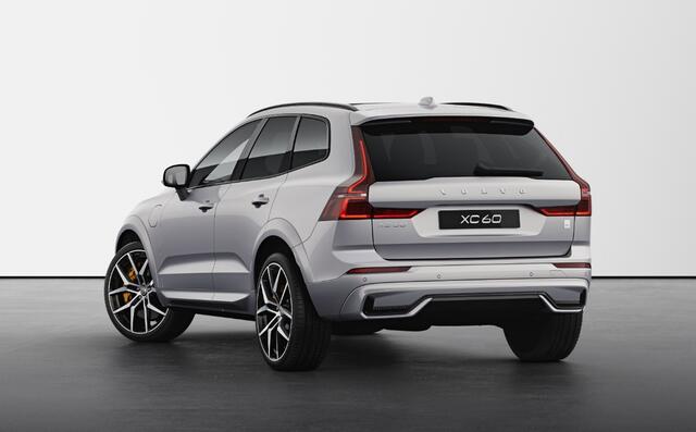Volvo XC60 T8 455pk Plug-in Hybrid AWD Polestar Engineered Volvo XC60 T8 455pk Long range AWD Polestar Engineered / Google infotaiment / Adapatieve cruise control / BLIS/ Panoramamisch schuif-kanteldak / Stoel- en stuurwielverwarming / Apple Carplay / Head-up displa