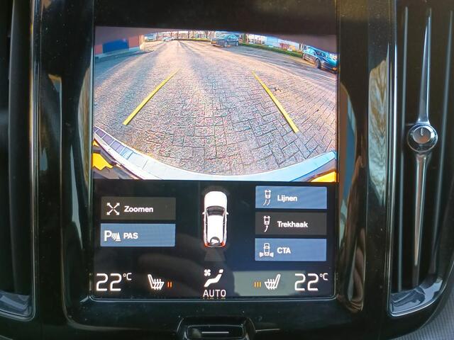 Volvo XC60 T5 AWD R-Design