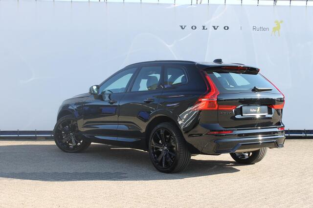Volvo XC60 T8 455PK Automaat AWD Plus Black Edition Panoramisch schuif-kanteldak / Google infotainment / Adaptieve cruise control / 21" lichtmetalen velgen / Parkeersensoren voor en achter met camera