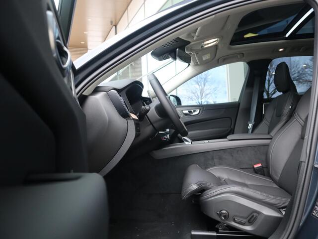 Volvo XC60 2.0 T6 Plug-in hybrid AWD Ultra Dark | Full Option!| MY26| Bowers & Wilkins audiosysteem| Luchtvering|