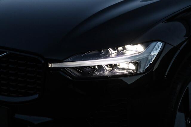 Volvo XC60 2.0 T6 AWD Ultra Dark Long Range l Pano l HUD l H&K l VOL OPTIES