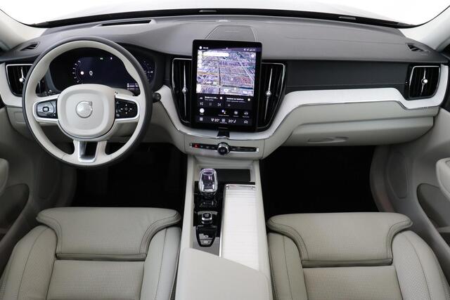 Volvo XC60 II T8 PLUG-IN HYBRID AWD ULTRA DARK -PANO.DAK|HARMAN/KARDON|360°CAM|GEVENT.LEDER+MASSAGE|HEAD-UP DISP.|TREKHAAK|PRIVACY.GLAS|21"