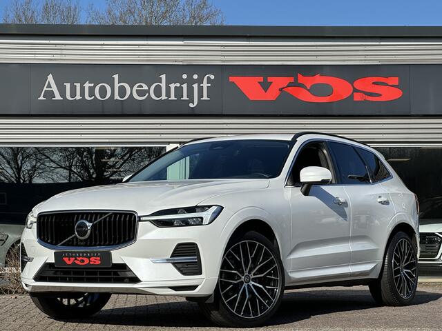 Volvo XC60 2.0 B5 Momentum Business | Trekhaak | 21" velgen | Camera | ACC