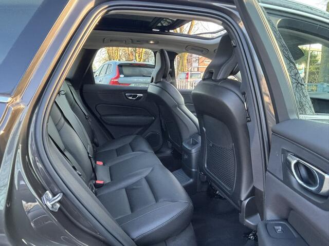 Volvo XC60 T6 Recharge AWD Inscription Keyless Pano Pilot Assist Harman Kardon