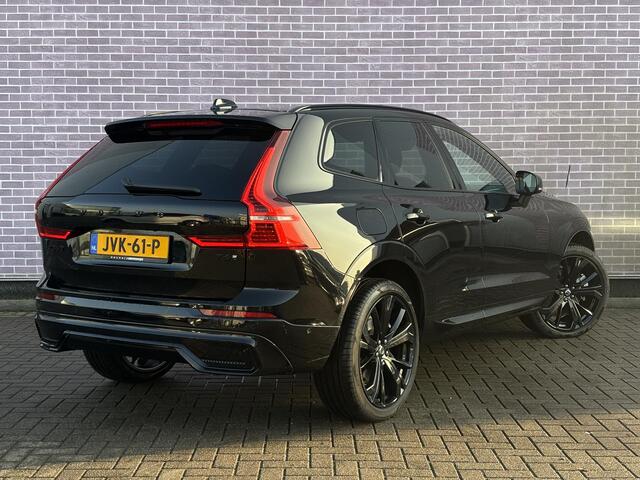Volvo XC60 T6 Plug-in hybrid AWD Ultra Black Edition | Google | Long Range | Adaptieve Cruise Control | Schuif-/Kanteldak | Keyless | Bowers & Wilkins Audio | Gelamineerd Glas Rondom | Dodehoekdetectie | Zitverlenging | 360 Camera | Stoelverwarming Voor + Achter | M